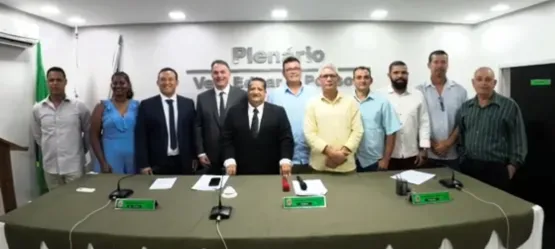 VANDER PINTO TOMA POSSE E PROMETE MUITO TRABALHO VANDER PINTO TOMA POSSE E PROMETE MUITO TRABALHO