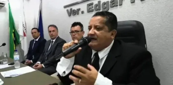VANDER PINTO TOMA POSSE E PROMETE MUITO TRABALHO VANDER PINTO TOMA POSSE E PROMETE MUITO TRABALHO