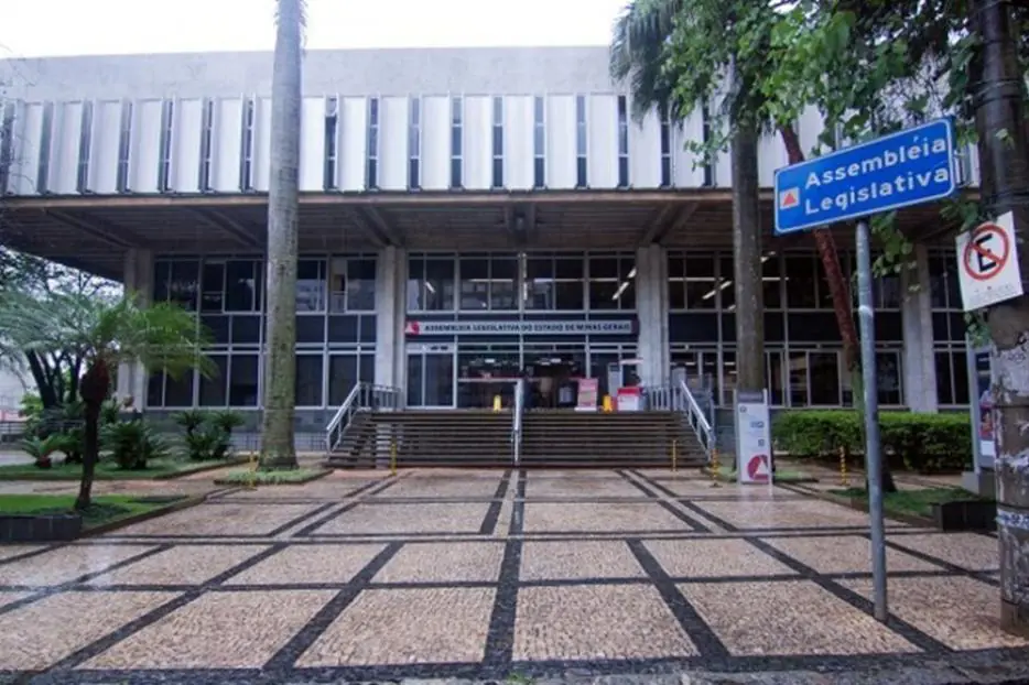 68 deputados estaduais buscam a reeleição