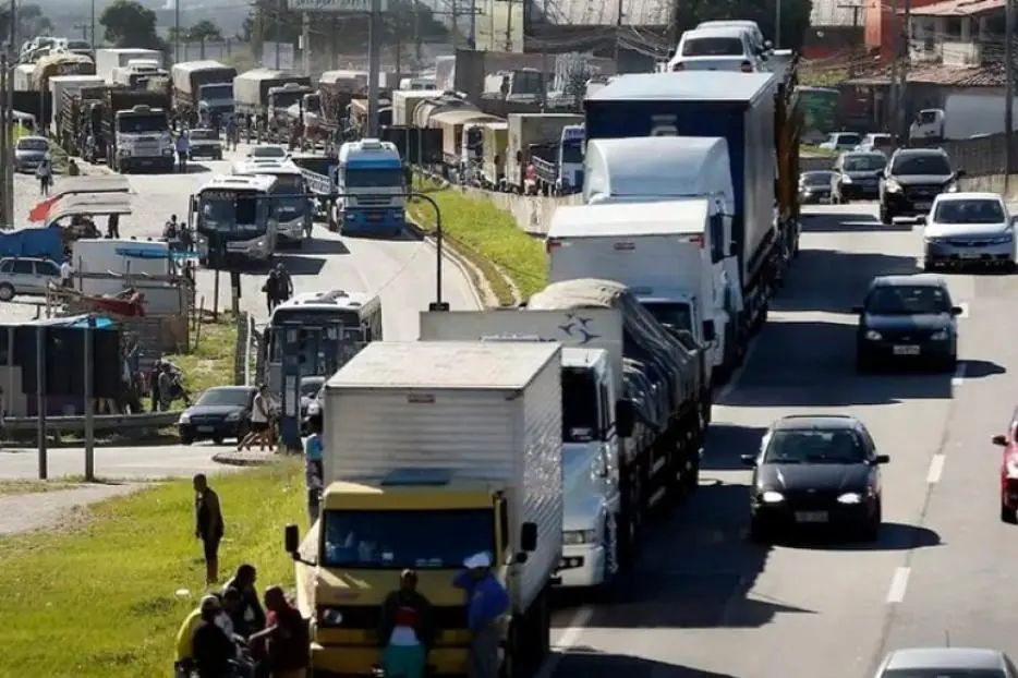 Apagão de caminhoneiros em Minas