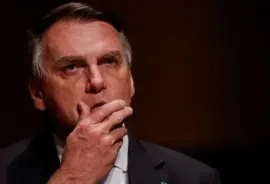 Sem confirmação de Jair Bolsonaro, Michele e Eduardo devem comparecer à posse de Trump